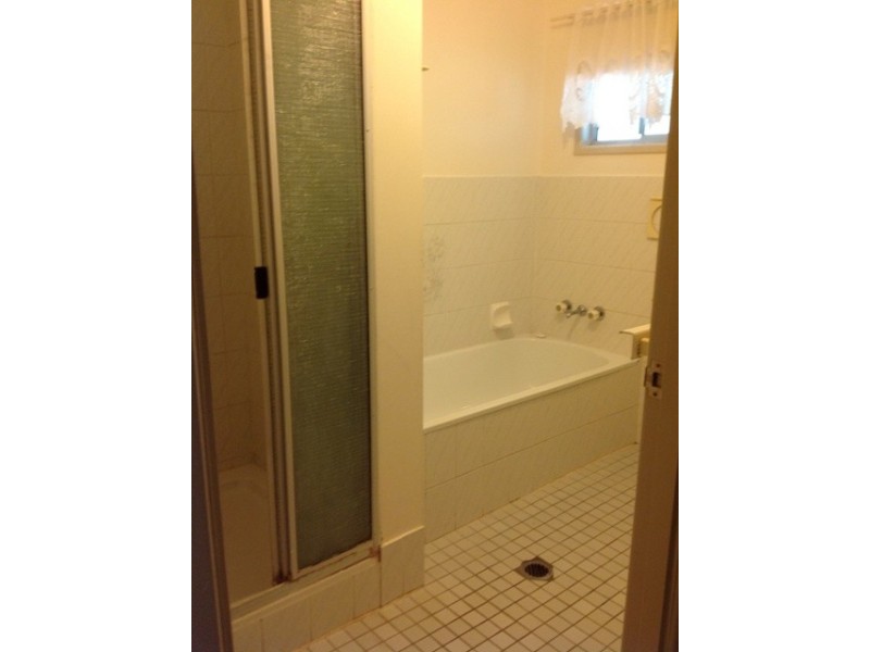 19 Cedar Street, Blackwater QLD 4717