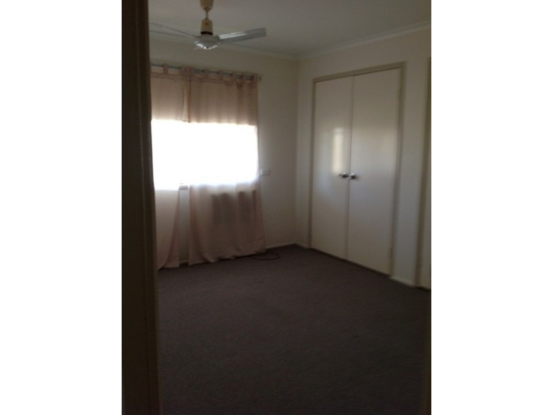 19 Cedar Street, Blackwater QLD 4717