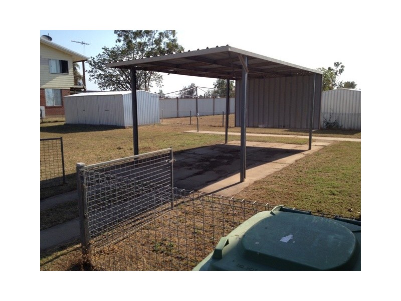 19 Cedar Street, Blackwater QLD 4717