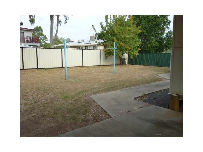 55 Littlefield Street, Blackwater QLD 4717