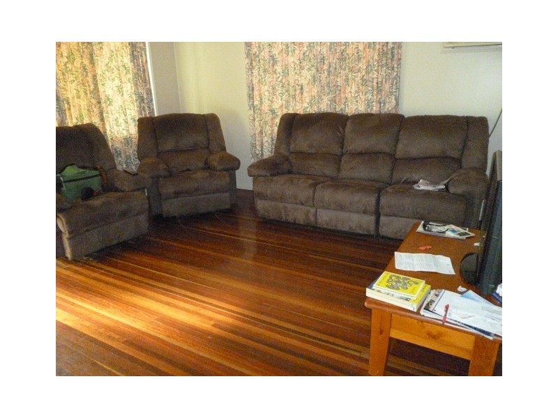 55 Littlefield Street, Blackwater QLD 4717