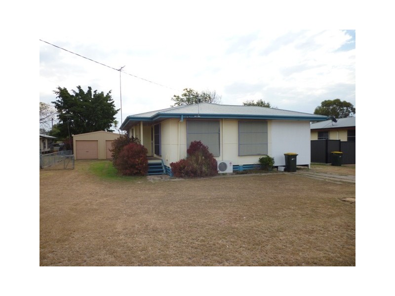 18  Bauhinia, Blackwater QLD 4717