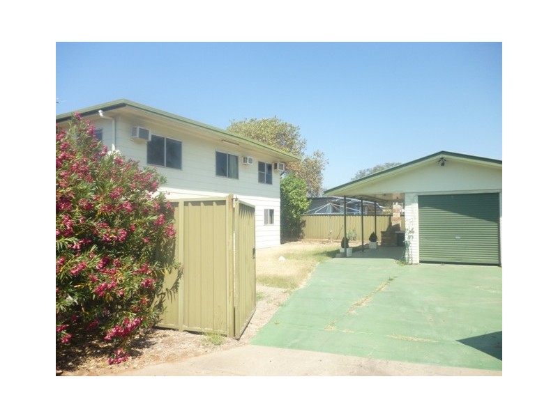 18 Mackenzie Street, Blackwater QLD 4717