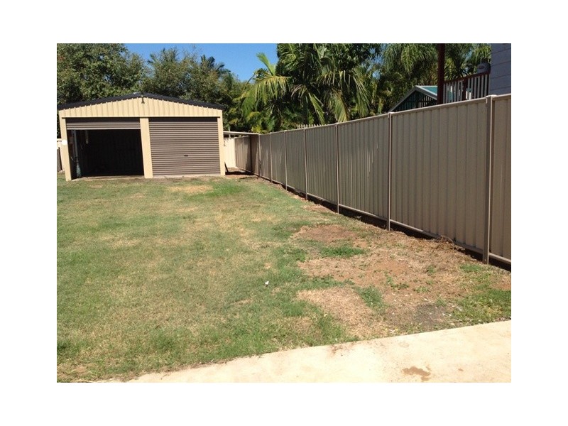 8 Fern Street, Blackwater QLD 4717