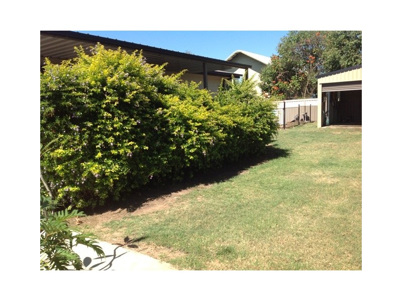 8 Fern Street, Blackwater QLD 4717