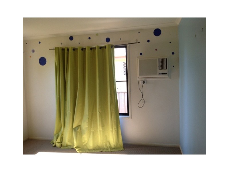 8 Fern Street, Blackwater QLD 4717