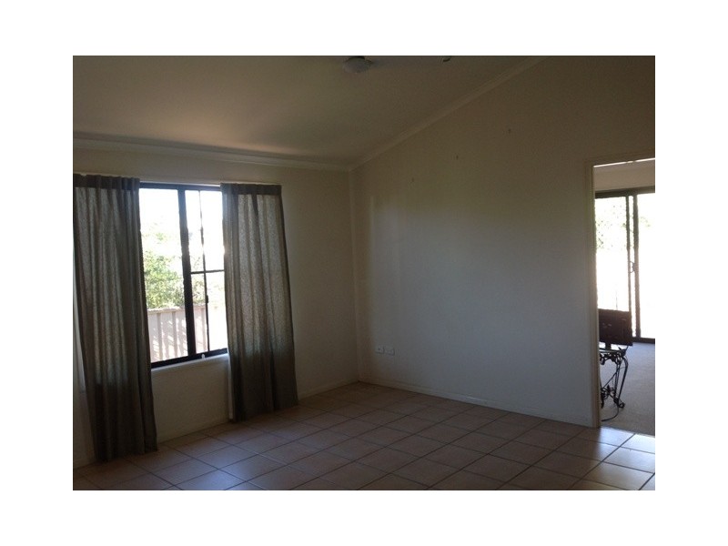 8 Fern Street, Blackwater QLD 4717