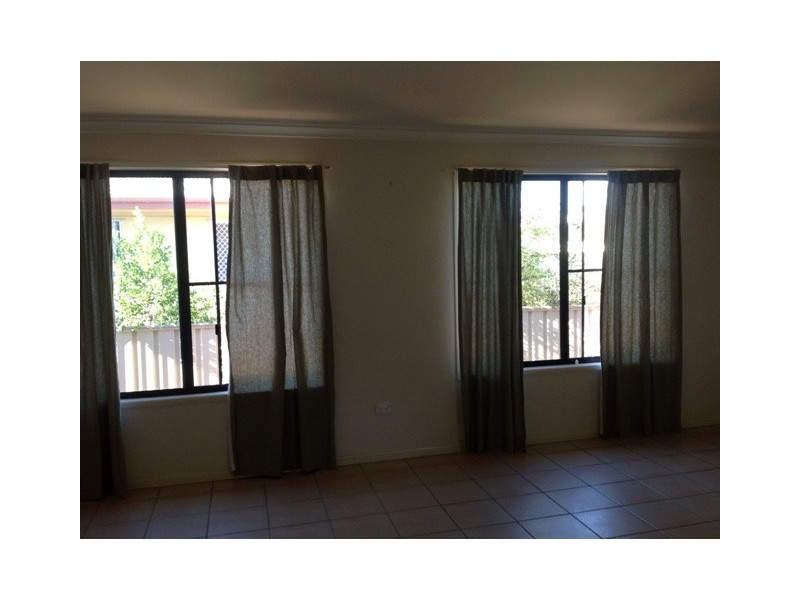 8 Fern Street, Blackwater QLD 4717