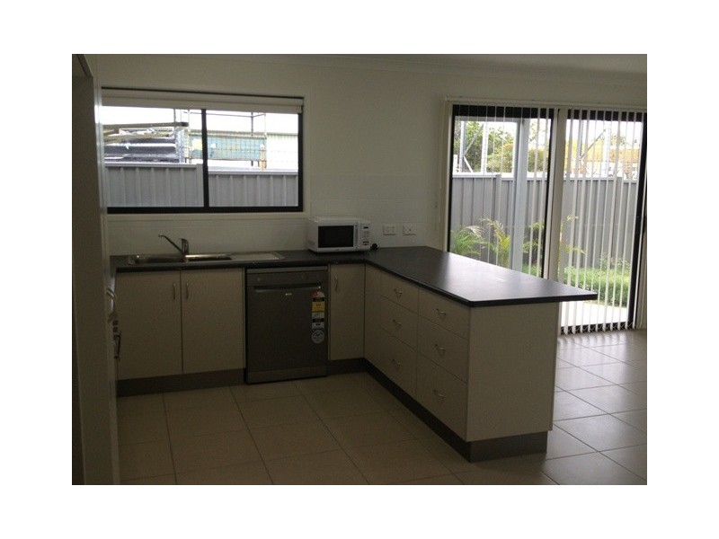 1/41 Rufus Street, Blackwater QLD 4717