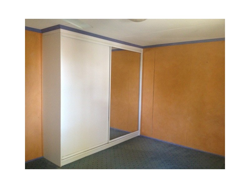 19 Conachan, Blackwater QLD 4717