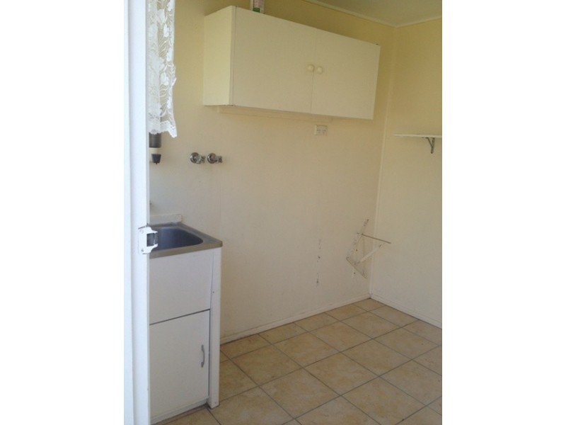 19 Conachan, Blackwater QLD 4717