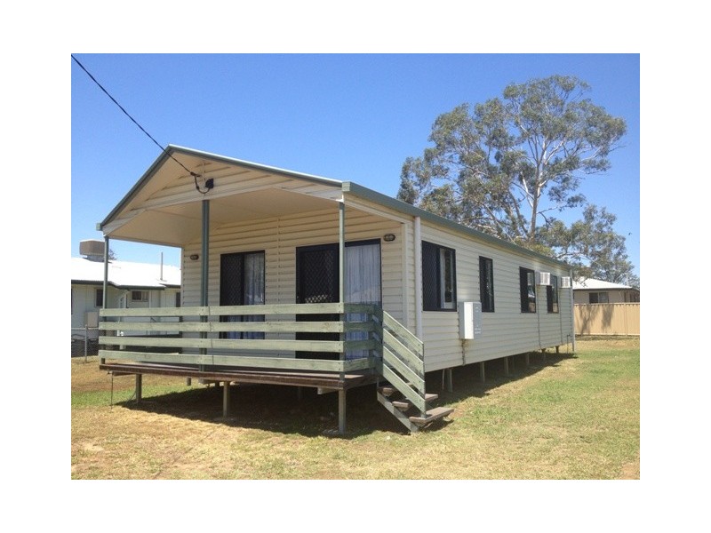 11 Oliffe Street, Blackwater QLD 4717