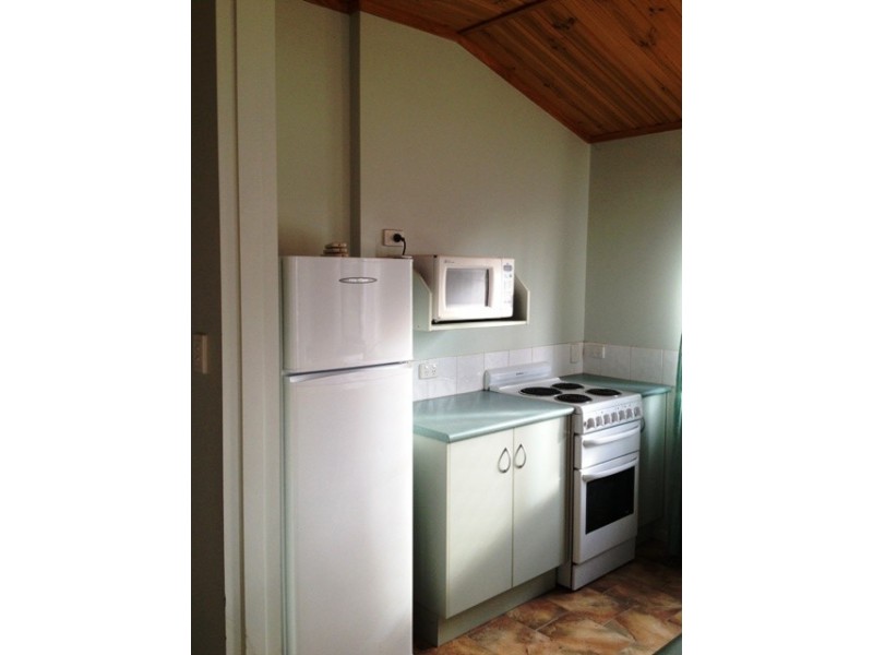 11 Oliffe Street, Blackwater QLD 4717