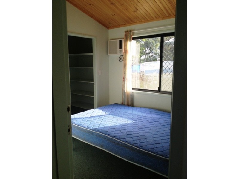 11 Oliffe Street, Blackwater QLD 4717