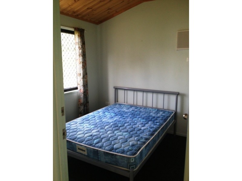 11 Oliffe Street, Blackwater QLD 4717