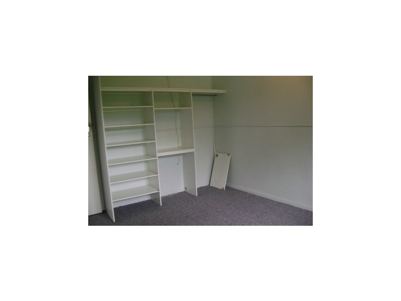 21 Fay Street, Blackwater QLD 4717