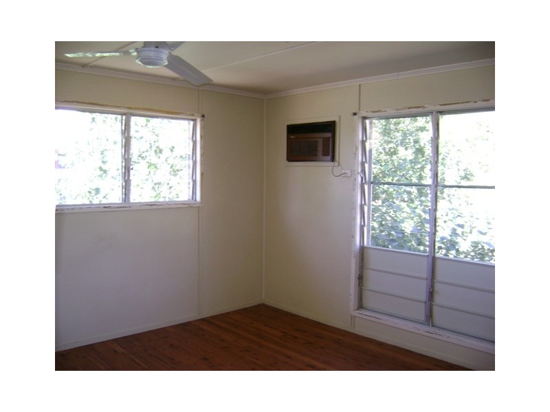 17 Bauhinia Street, Blackwater QLD 4717