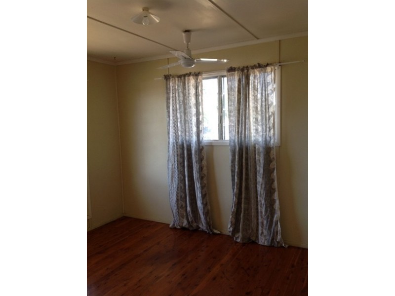 17 Bauhinia Street, Blackwater QLD 4717