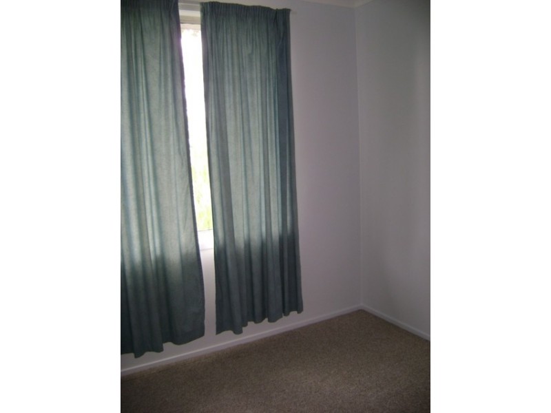 5 Kurrajong Street, Blackwater QLD 4717