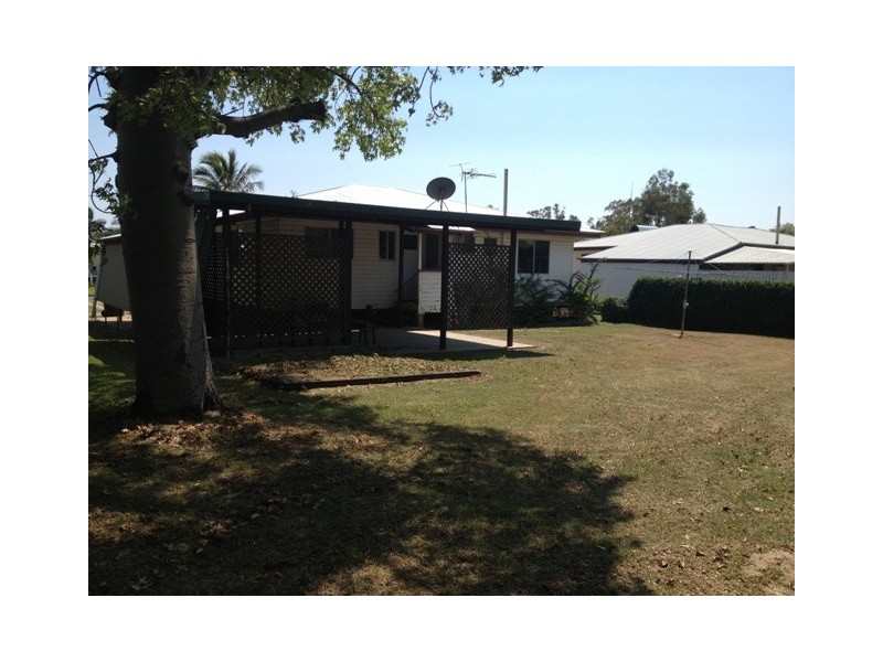 20 Myall, Blackwater QLD 4717