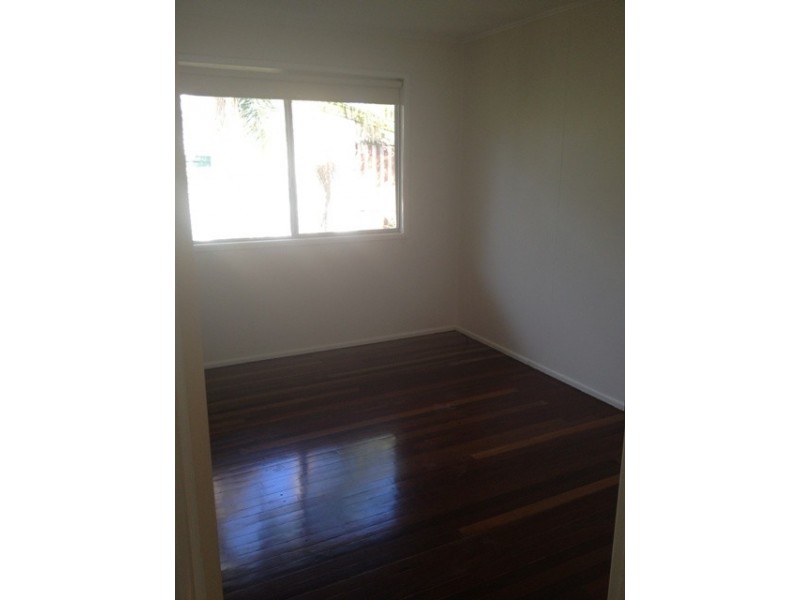 6 Bremner Street, Blackwater QLD 4717