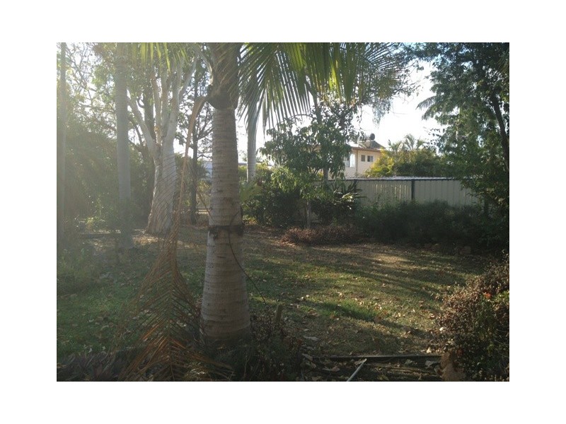 6 Bremner Street, Blackwater QLD 4717