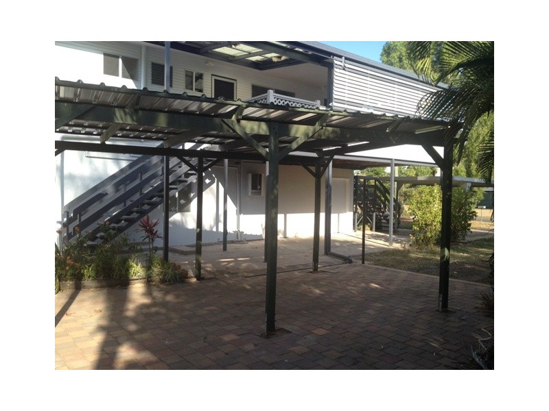 6 Bremner Street, Blackwater QLD 4717