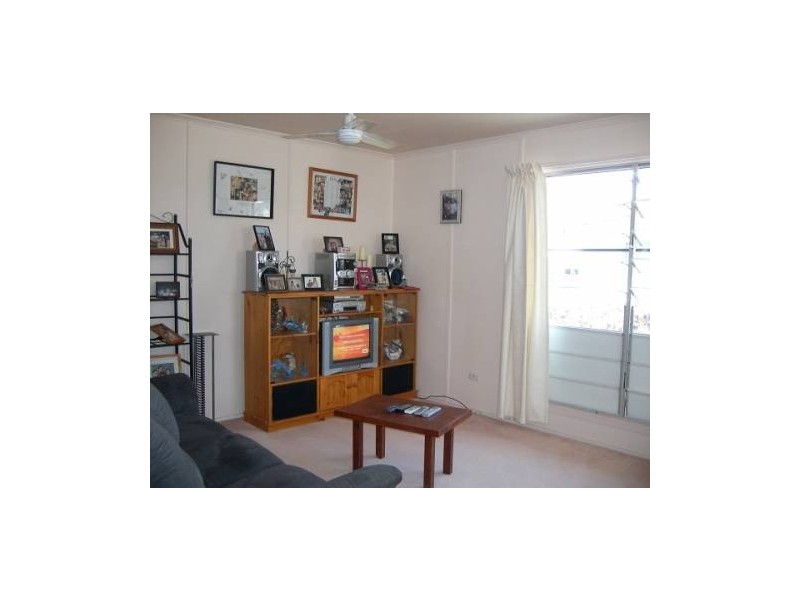 15 Bean Street, Blackwater QLD 4717