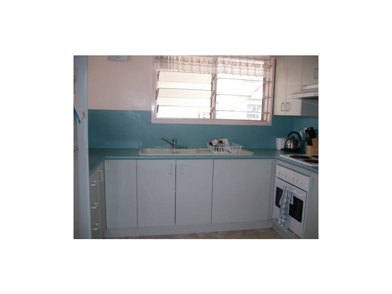 15 Bean Street, Blackwater QLD 4717