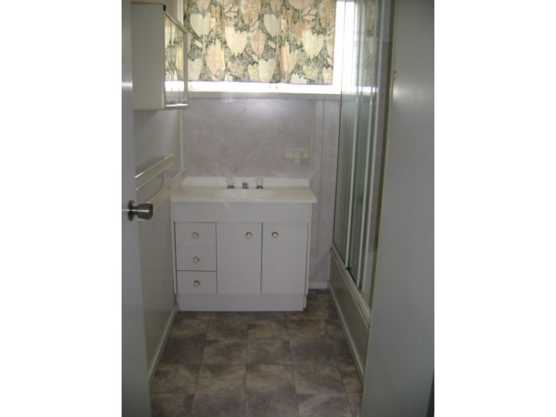 28 Taurus Street, Blackwater QLD 4717