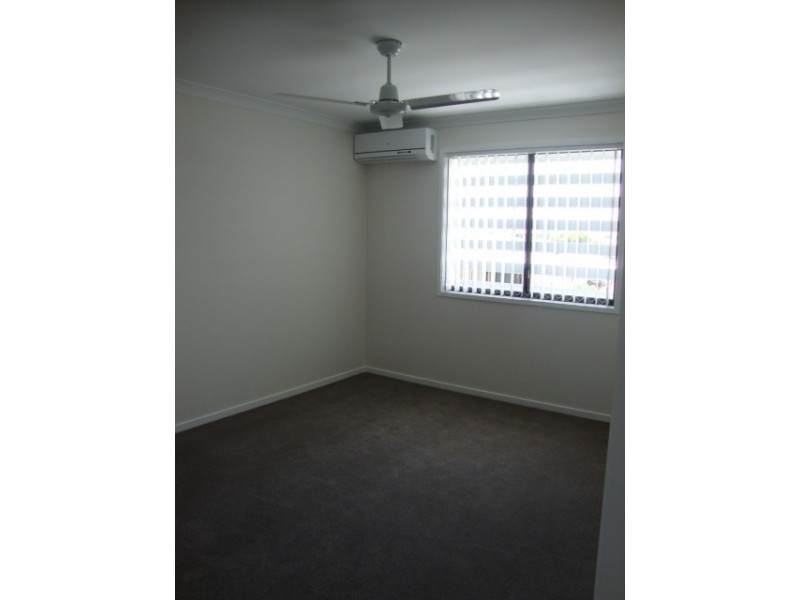 1/16 Bauman Way, Blackwater QLD 4717