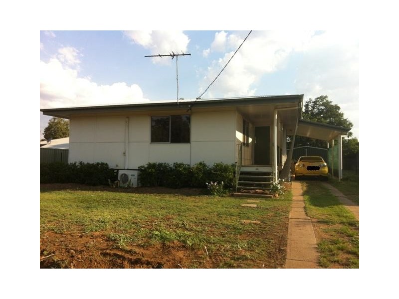 23 OLIFFE STREET, Blackwater QLD 4717