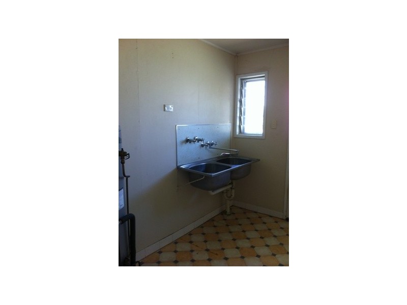 23 OLIFFE STREET, Blackwater QLD 4717