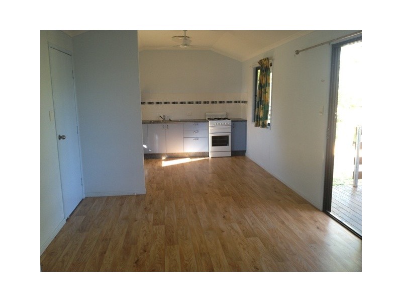 8 Pandanus Street, Blackwater QLD 4717