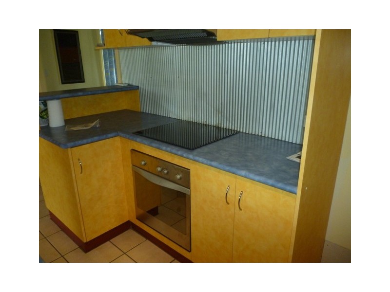 21 Bottletree Avenue, Blackwater QLD 4717