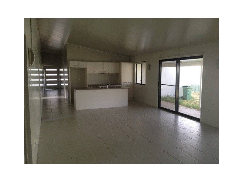 14 Summer Red Court, Blackwater QLD 4717