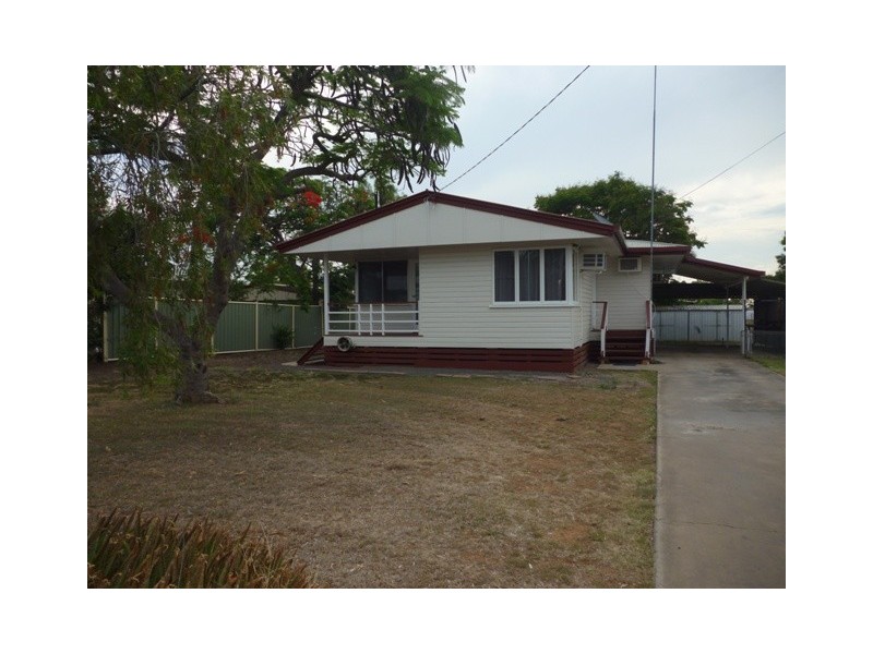 28 Sandalwood Street, Blackwater QLD 4717