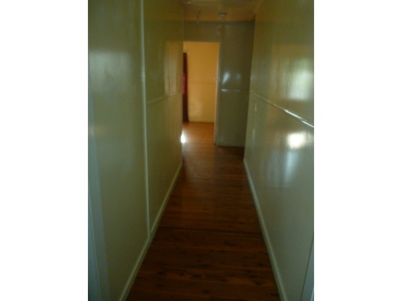 28 Sandalwood Street, Blackwater QLD 4717