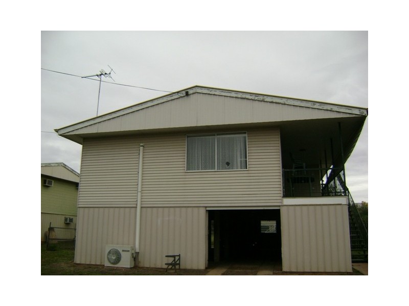 13 Cork Street, Blackwater QLD 4717