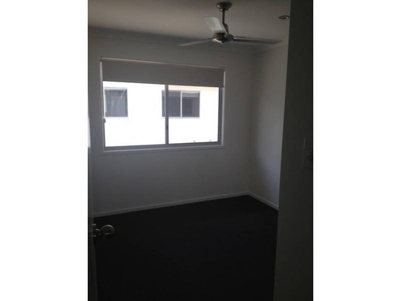 2/17-19 Sandalwood, Blackwater QLD 4717