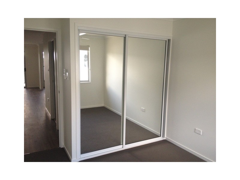 2/17-19 Sandalwood, Blackwater QLD 4717