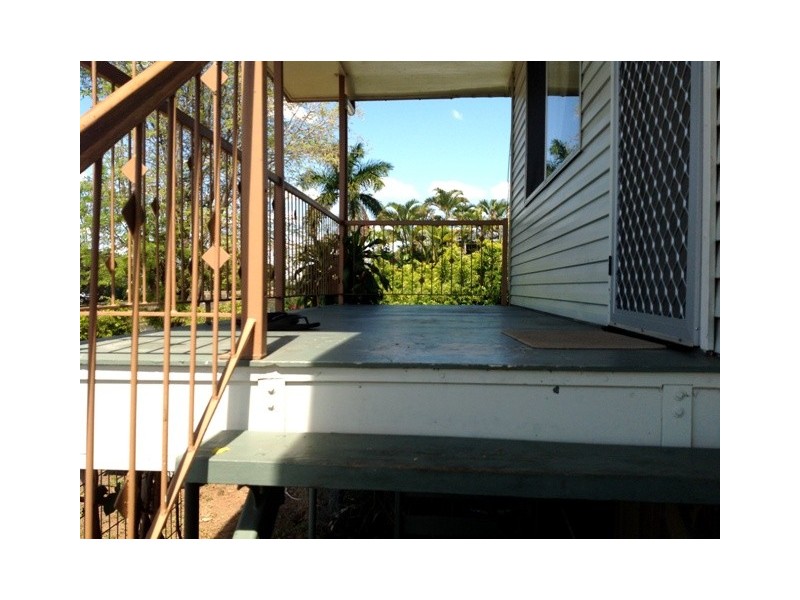 19 Cork Street, Blackwater QLD 4717