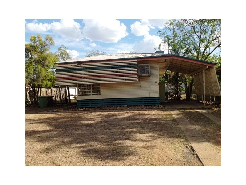12 Fay Street, Blackwater QLD 4717