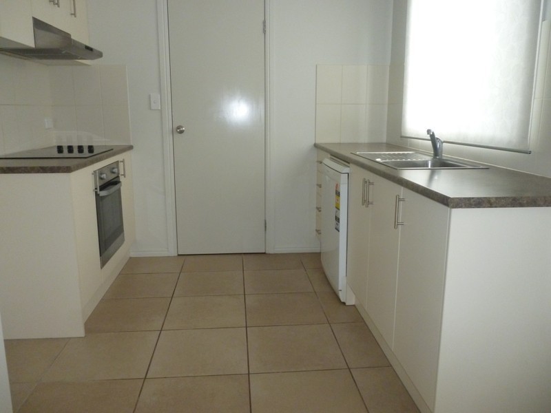 28 Gum Street, Blackwater QLD 4717