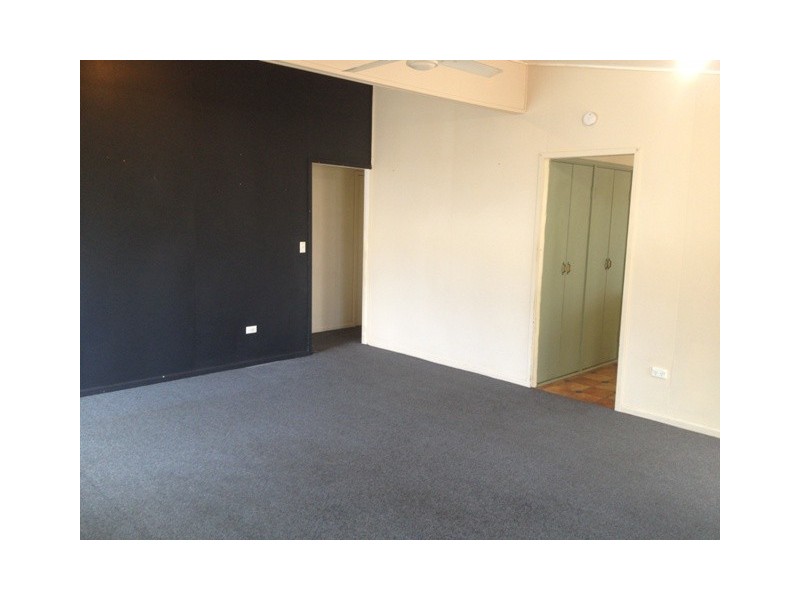 35 Stower Street, Blackwater QLD 4717