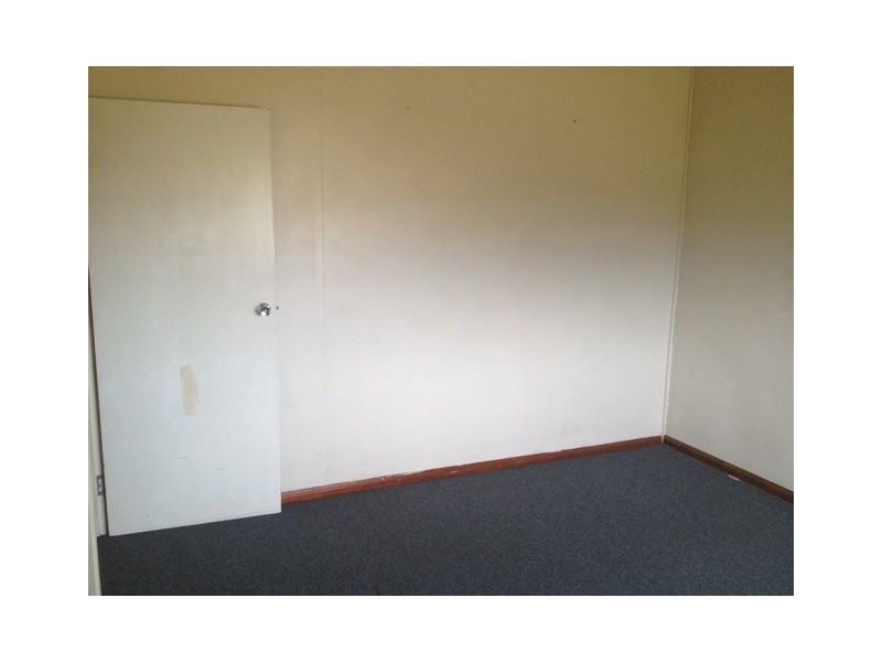 35 Stower Street, Blackwater QLD 4717