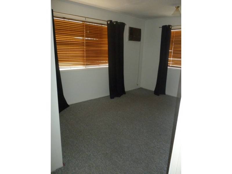 69 Bauman Way, Blackwater QLD 4717