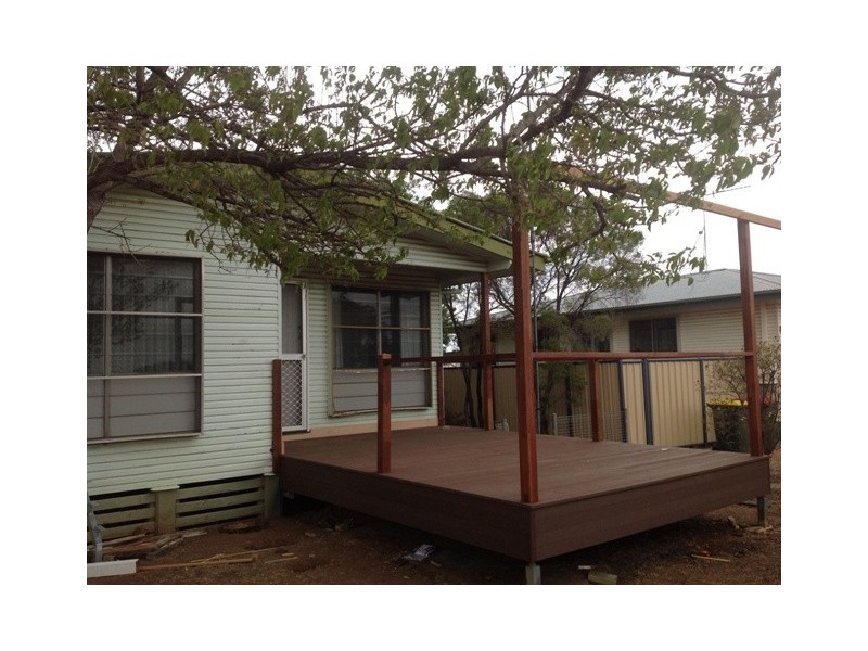 40 Littlefield Street, Blackwater QLD 4717