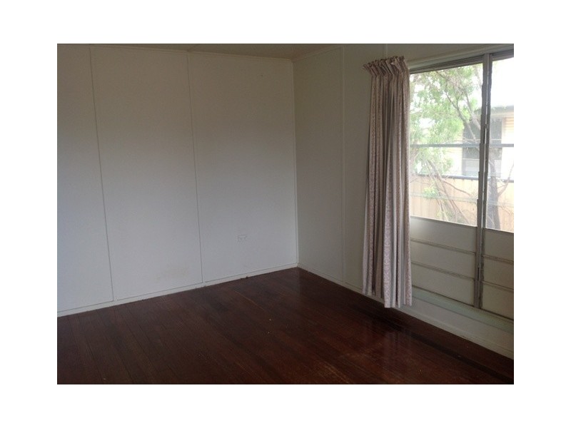 40 Littlefield Street, Blackwater QLD 4717