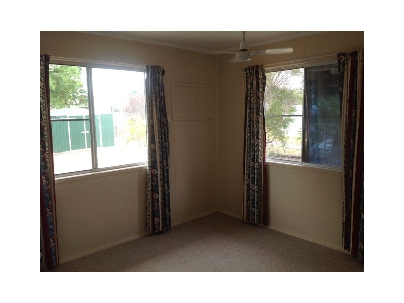 46 Bottletree Avenue, Blackwater QLD 4717